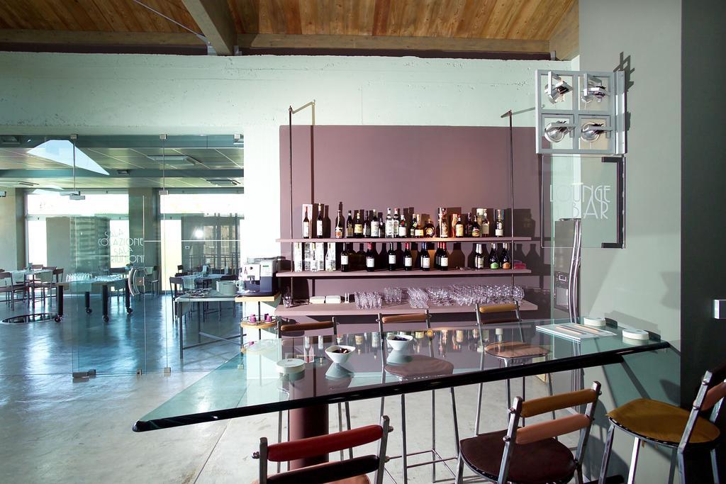 Albergo Cantine Ascheri Bra Exterior photo